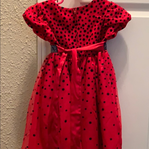 Girls Christmas dress! - Picture 3 of 3